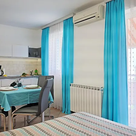 Apartment House Maric Porec