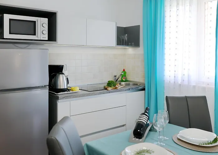 House Maric Пореч